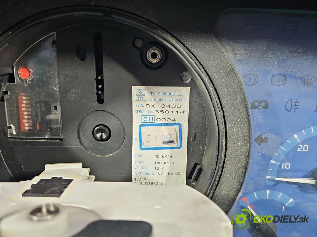 Renault Master II 1998-2010 2.5d 80 HP manual 59 kW 2499 cm3 5- prístrojovka/ budíky  (Prístrojová doska)