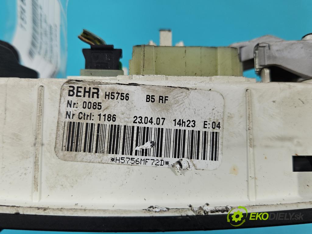 Citroen C4 I 2004-2011 1.6 hdi 90 hp manual 66,2 kW 1560 cm3 5- palubní deska panel topení H5756