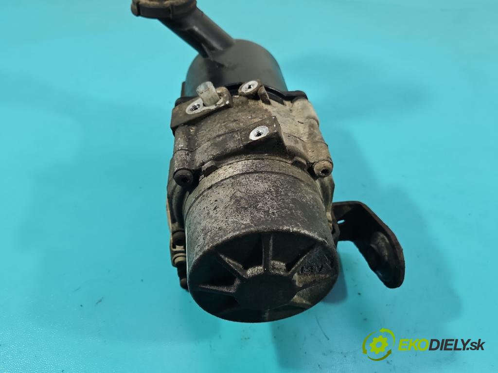Citroen C4 I 2004-2011 1.6 hdi 90 hp manual 66.2 kW 1560 cm3 5- čerpadlo posilovač 9681545980 (Servočerpadlo)