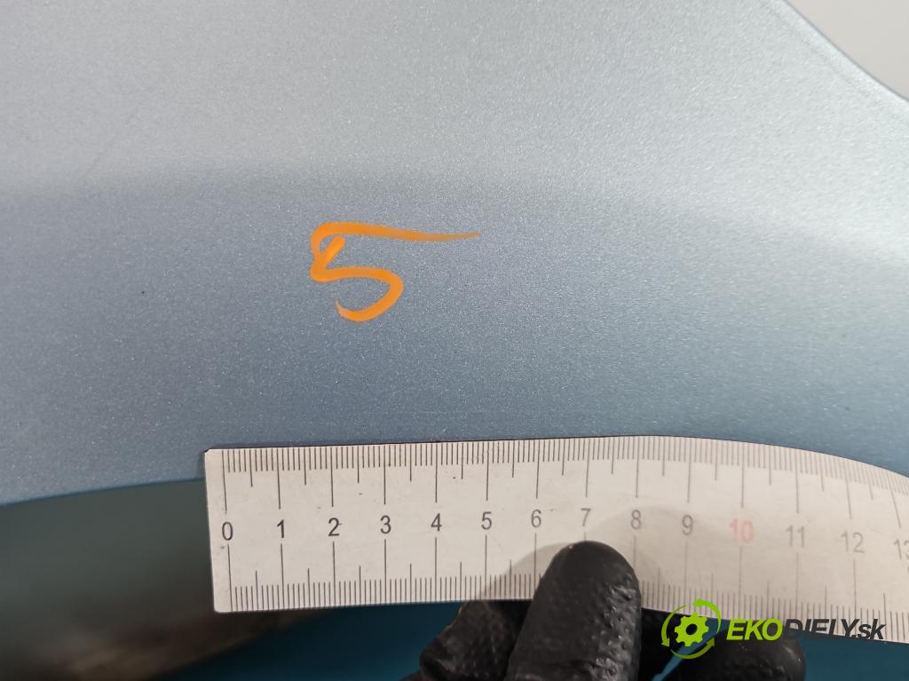 Citroen C4 I 2004-2011 1.6 hdi 90 HP manual 66.2 kW 1560 cm3 5- blatník predné ľavý  (Blatník predný ľavý)