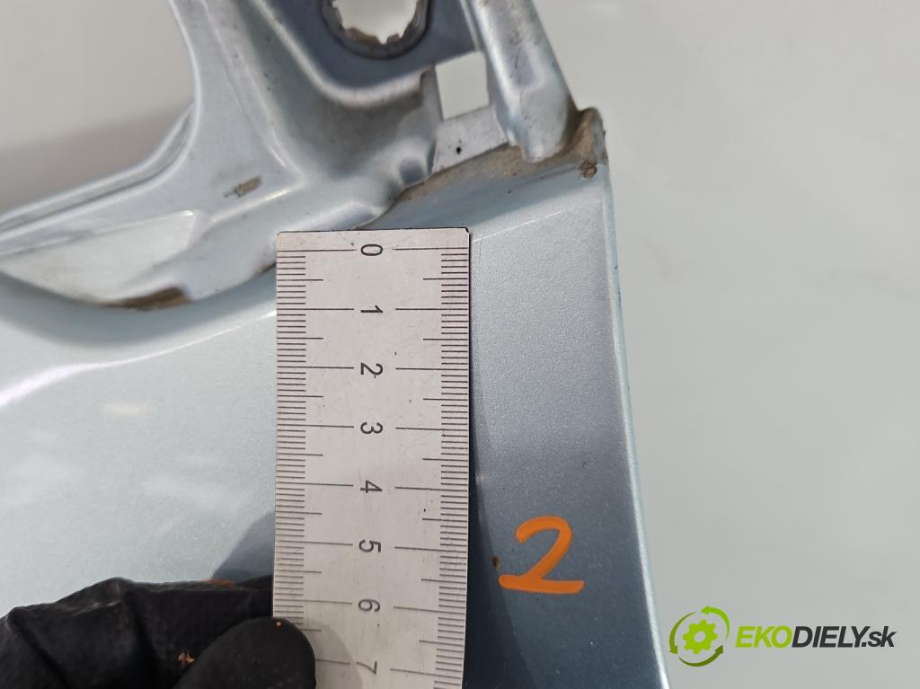 Citroen C4 I 2004-2011 1.6 hdi 90 HP manual 66.2 kW 1560 cm3 5- blatník predné ľavý  (Blatník predný ľavý)