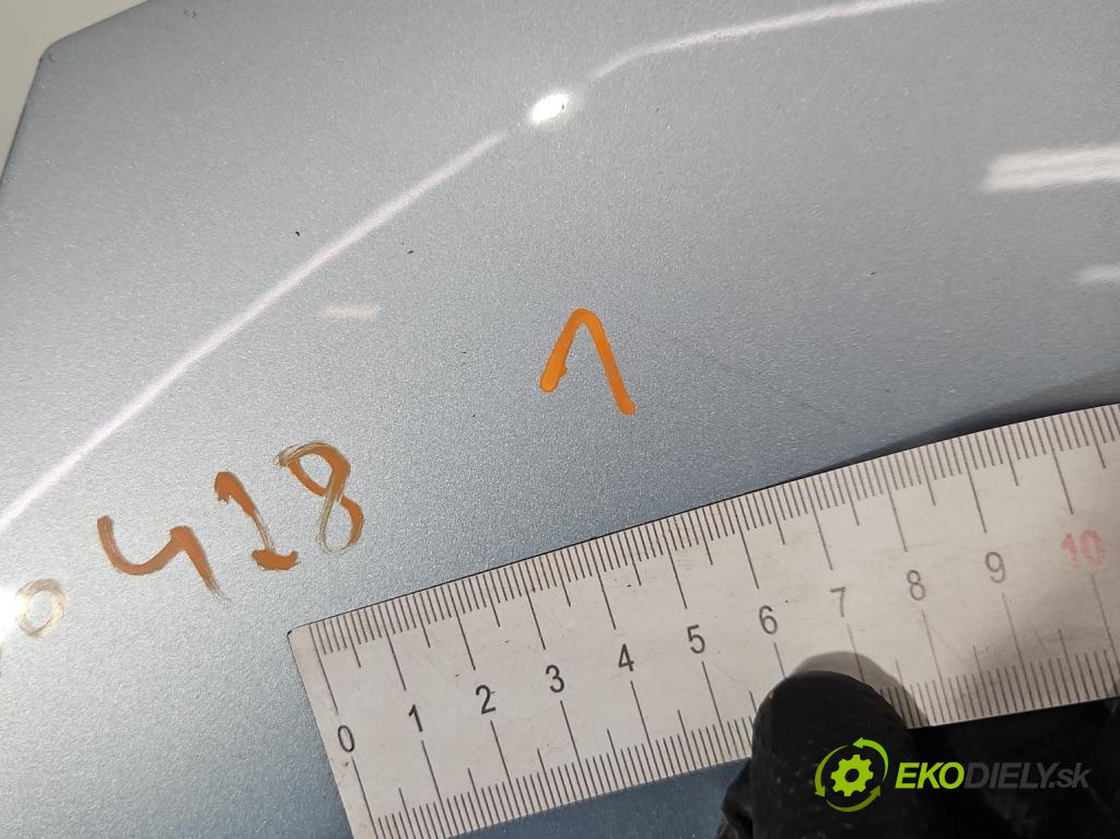 Citroen C4 I 2004-2011 1.6 hdi 90 HP manual 66.2 kW 1560 cm3 5- blatník predné ľavý  (Blatník predný ľavý)