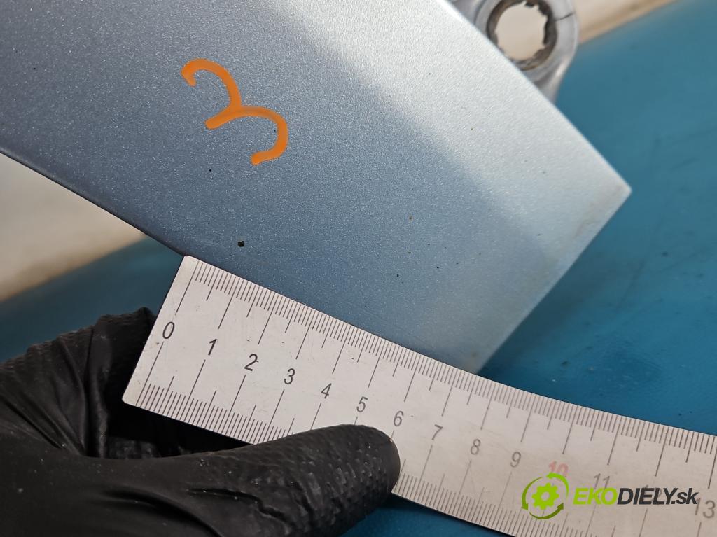 Citroen C4 I 2004-2011 1.6 hdi 90 HP manual 66.2 kW 1560 cm3 5- blatník predné ľavý  (Blatník predný ľavý)