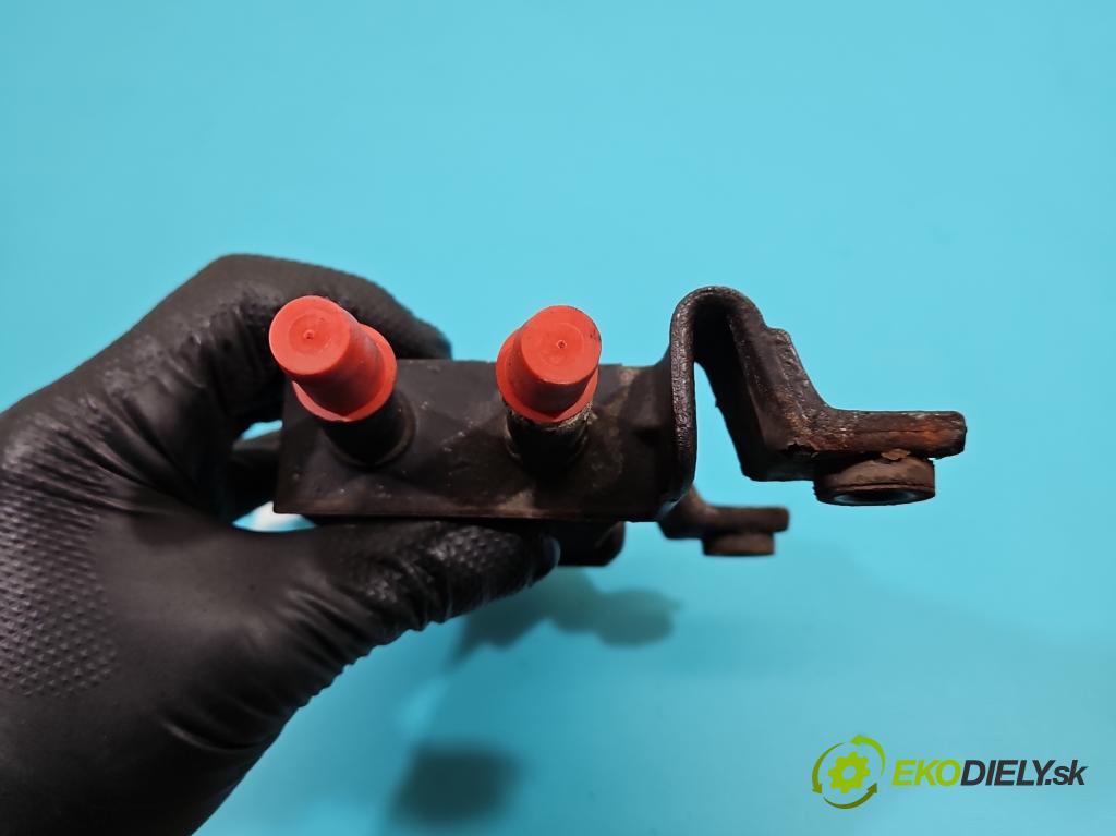 Kia Sportage II 2004-2010 2.0 crdi 136 HP manual 100 kW 1991 cm3 5- chladič oleja: