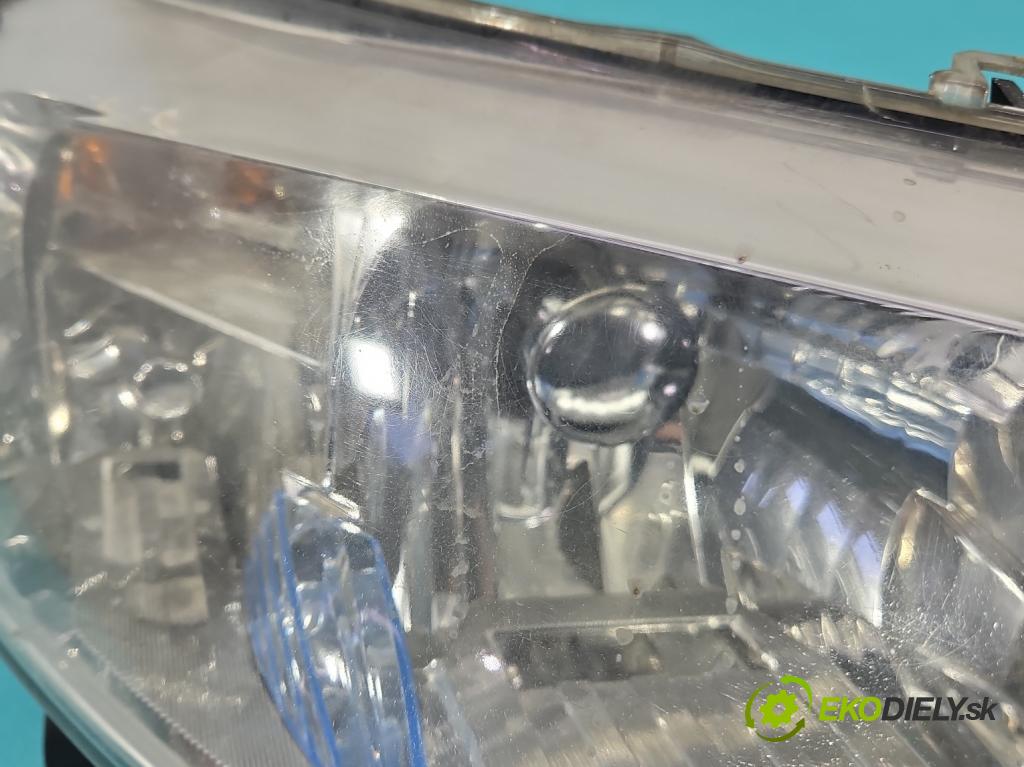 Fiat Stilo 1.6 16V 103 HP manual 76 kW 1596 cm3 3- Reflektor: pravý 467588080 (Svetlo predné pravé)