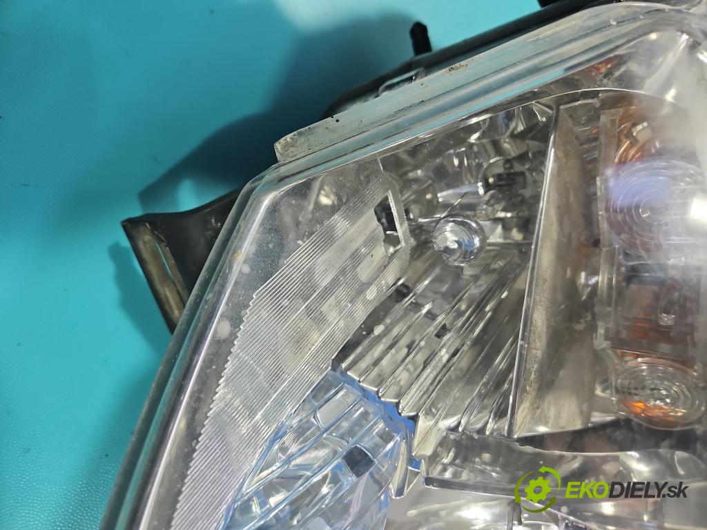 Fiat Stilo 1.6 16V 103 HP manual 76 kW 1596 cm3 3- Reflektor: pravý 467588080 (Svetlo predné pravé)