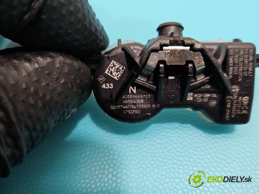 Renault Megane IV 2016-2024 1.3 Tce 140 HP manual 103 kW 1332 cm3 4- snímač tlak: pneumatika A2C99668703 (Snímač tlaku v pneumatike)