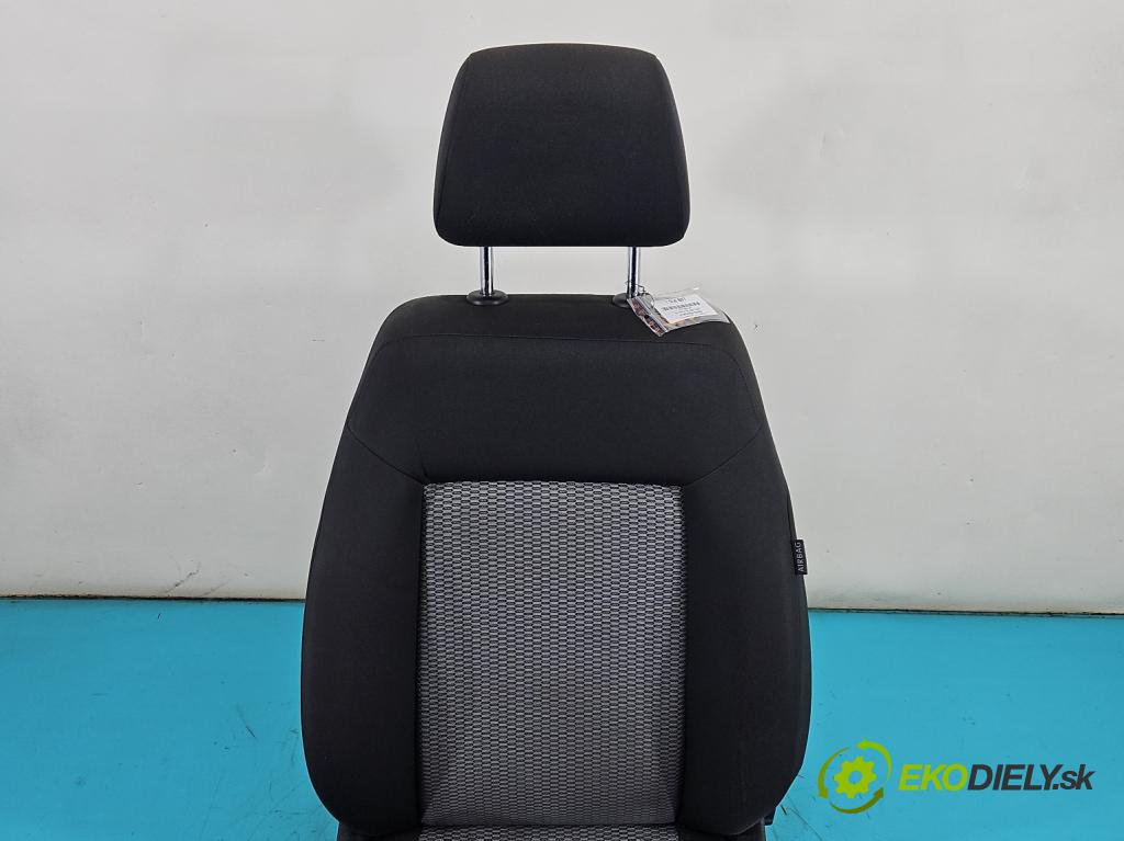 Vw Polo V 6R 2009-2017 1.2b 60 HP manual 44 kW 1198 cm3 5- Sedačka ľavý  (Sedadlo)