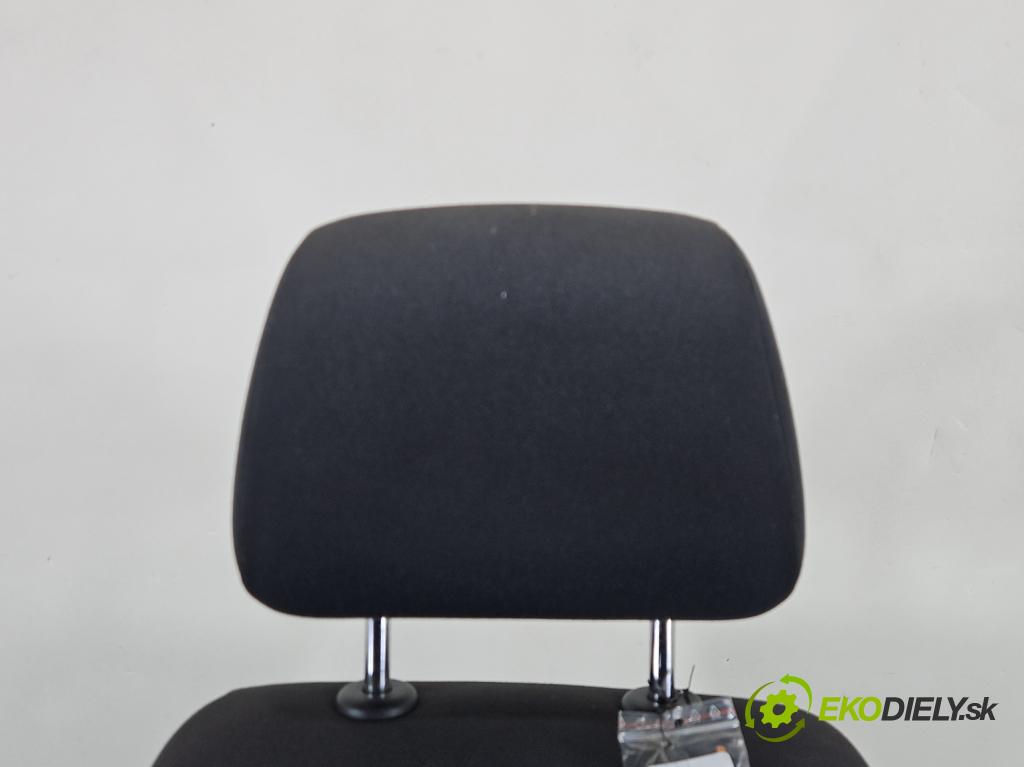 Vw Polo V 6R 2009-2017 1.2b 60 HP manual 44 kW 1198 cm3 5- Sedačka pravý  (Sedadlo)