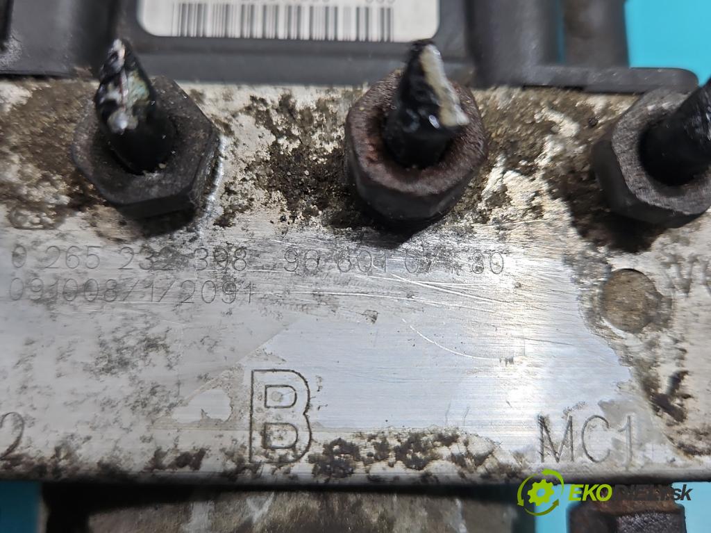 Citroen Berlingo II 2008-2018 1.6 hdi 90 HP manual 66.2 kW 1560 cm3 5- čerpadlo abs 0265232398 (Pumpa ABS)