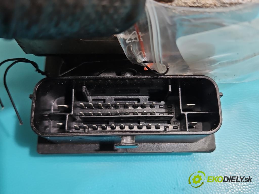 Citroen Berlingo II 2008-2018 1.6 hdi 90 HP manual 66.2 kW 1560 cm3 5- čerpadlo abs 0265232398 (Pumpa ABS)