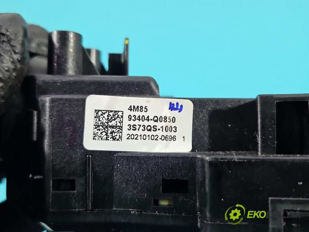 Hyundai i20 III 2020- 1.2 16V 84KM manual 61,8 kW 1197 cm3 5- Přepínač sdružený 3S73QS-1003 (Páčky pod volantem)