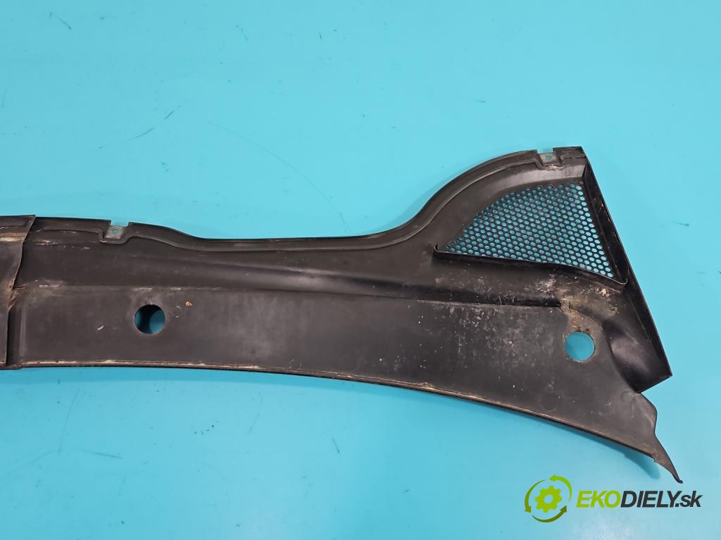 Vw Passat CC 2008-2016 2.0 TDI 140 hp manual 103 kW 1999 cm3 4- torpédo  (Plast pod čelním sklem)