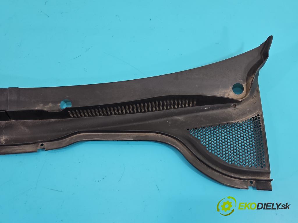 Vw Passat CC 2008-2016 2.0 TDI 140 hp manual 103 kW 1999 cm3 4- torpédo  (Plast pod čelním sklem)