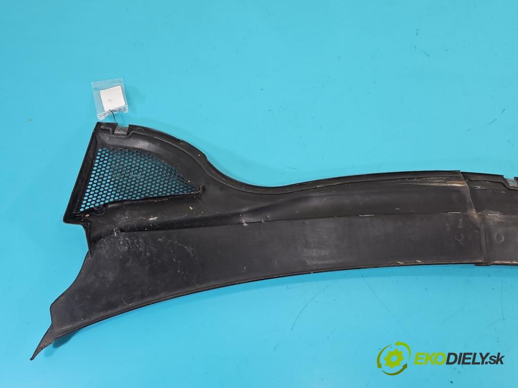 Vw Passat CC 2008-2016 2.0 TDI 140 hp manual 103 kW 1999 cm3 4- torpédo  (Plast pod čelním sklem)