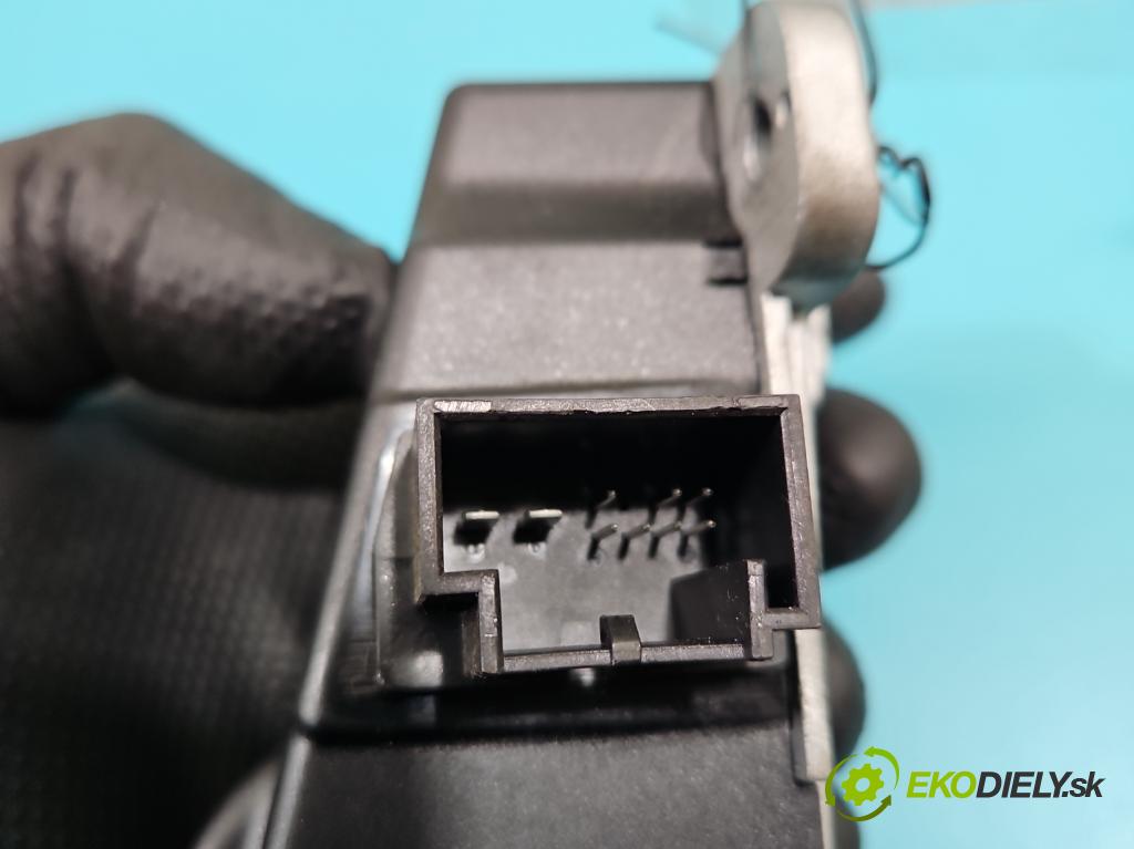 Vw Passat CC 2008-2016 2.0 TDI 140 HP manual 103 kW 1999 cm3 4- Blokáda: řízení: 3C0905861J (Riadenie ostatné)