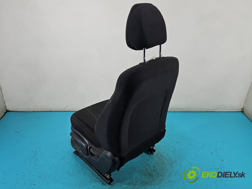 Hyundai i20 III 2020- 1.2 16V 84KM manual 61.8 kW 1197 cm3 5- Sedačka ľavý  (Sedadlo)
