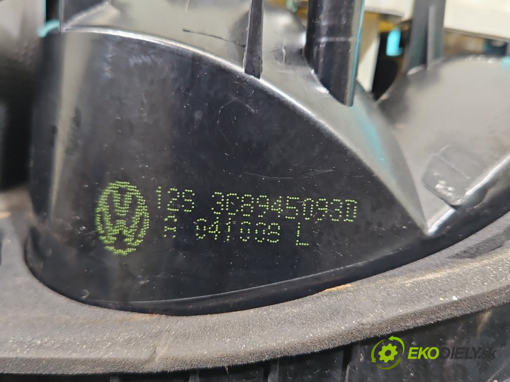 Vw Passat CC 2008-2016 2.0 TDI 140 hp manual 103 kW 1999 cm3 4- světlo zadní levé 3C89450930 (Klika dveří ostatní)
