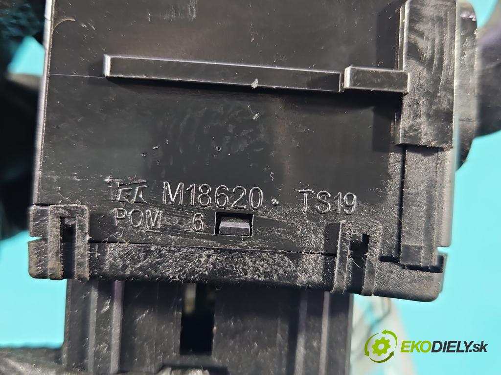 Honda Fr-v 1.7 16V 125 HP manual 92 kW 1668 cm3 5- prepínač smeroviek M18620 (Prepínacie páčky pod volantom)