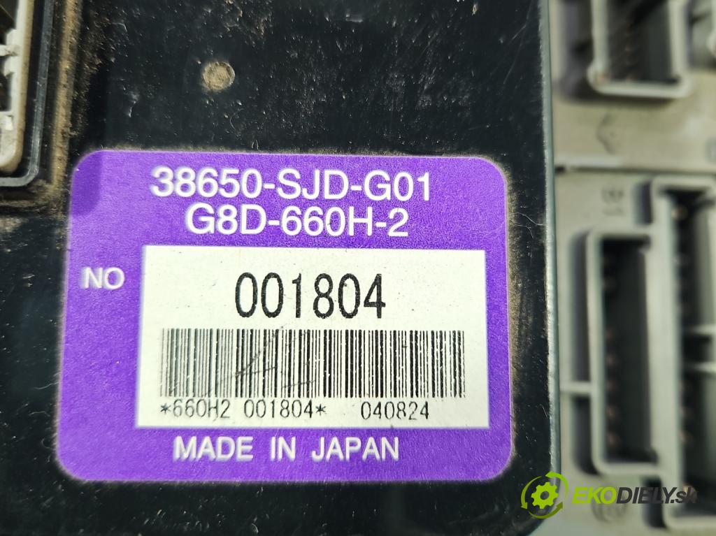 Honda Fr-v 1.7 16V 125 HP manual 92 kW 1668 cm3 5- skrinka poistka 38650-SJD-G01 (Poistková skrinka)