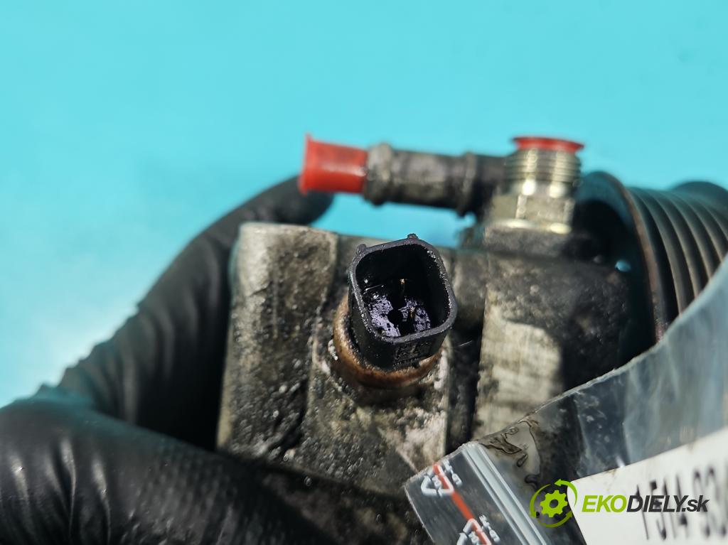 Ford Focus Mk2 2004-2011 1.6 16v 101 hp manual 74 kW 1596 cm3 5- čerpadlo posilovač  (Servočerpadlo)