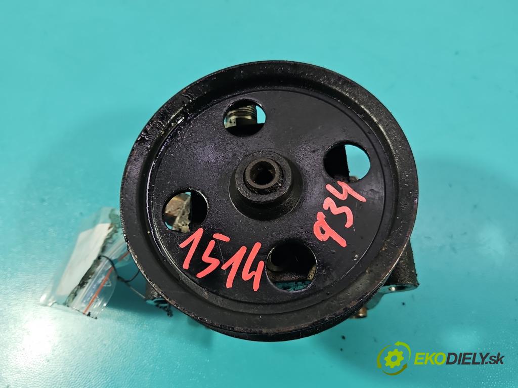 Ford Focus Mk2 2004-2011 1.6 16v 101 hp manual 74 kW 1596 cm3 5- čerpadlo posilovač  (Servočerpadlo)