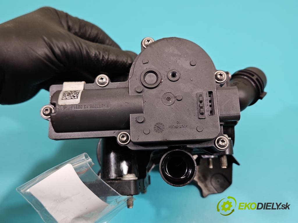 Audi Q5 2008-2016 2.0 TFSI 224hp automatic 165 kW 1984 cm3 5- čerpadlo voda: 06L121012L (Vodná pumpa)