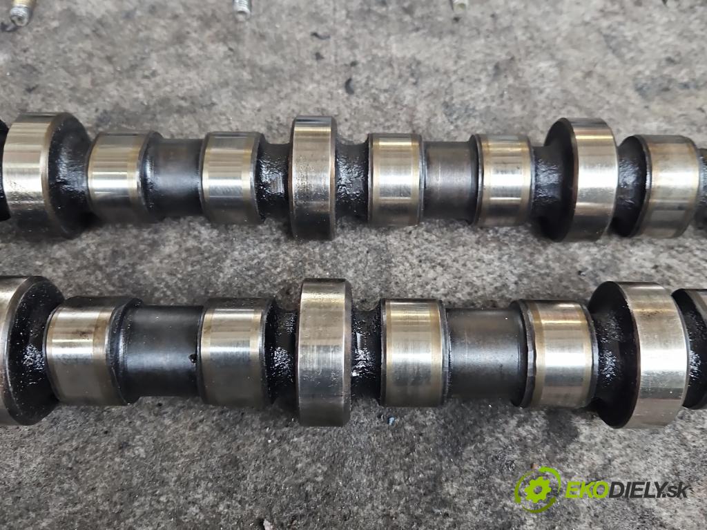 Fiat Croma II 2005-2010 1.9 jtd 150 HP manual 110 kW 1910 cm3 5- Hlava: motora 46822135