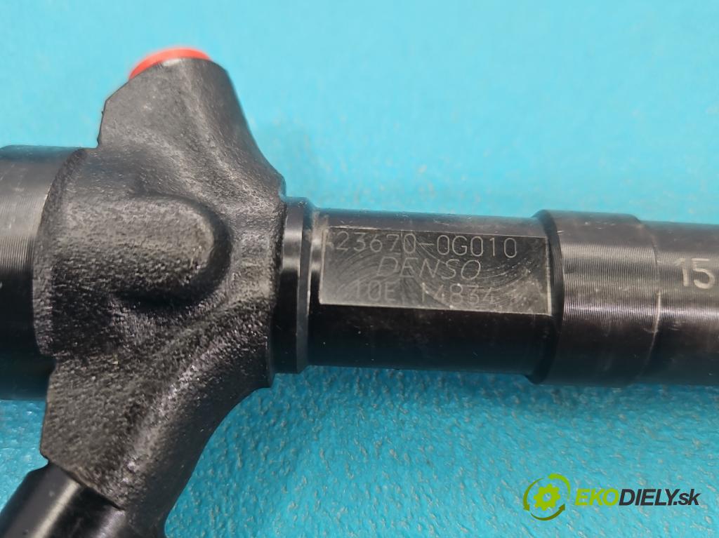 Toyota Avensis II T25 2003-2008 2.0 D4D 110 HP manual 81 kW 1995 cm3 5- vstrek 23670-0G010 (Vstrekovač paliva)