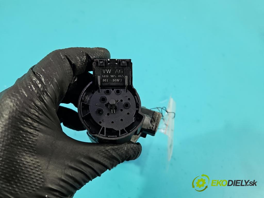 Vw Polo V 6R 2009-2017 1.2b 60 HP manual 44 kW 1198 cm3 5- Spínačka 6R0905851B (Spínacia skrinka)