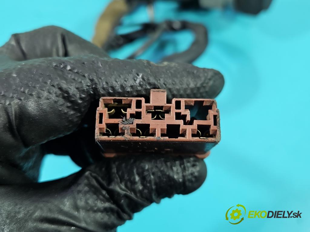 Honda Accord V 1993-1998 2.0 16V 131 HP manual 96 kW 1997 cm3 4- Spínačka  (Spínacia skrinka)