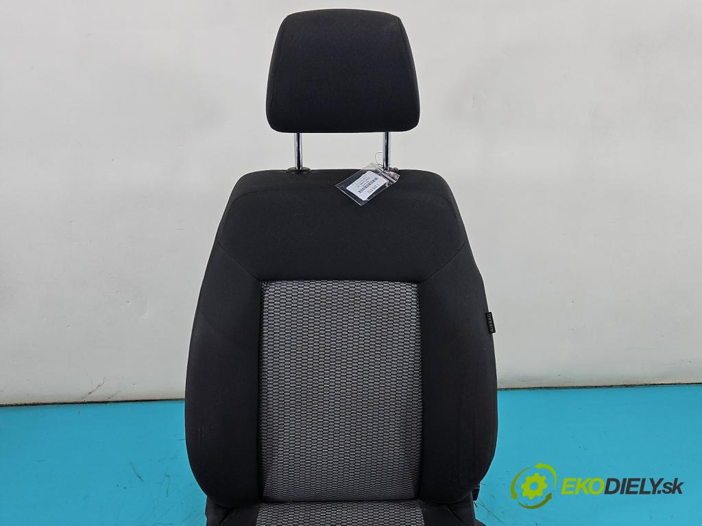 Vw Polo V 6R 2009-2017 1.4 16V 86 HP manual 63 kW 1390 cm3 5- Sedačka ľavý (Sedadlo)
