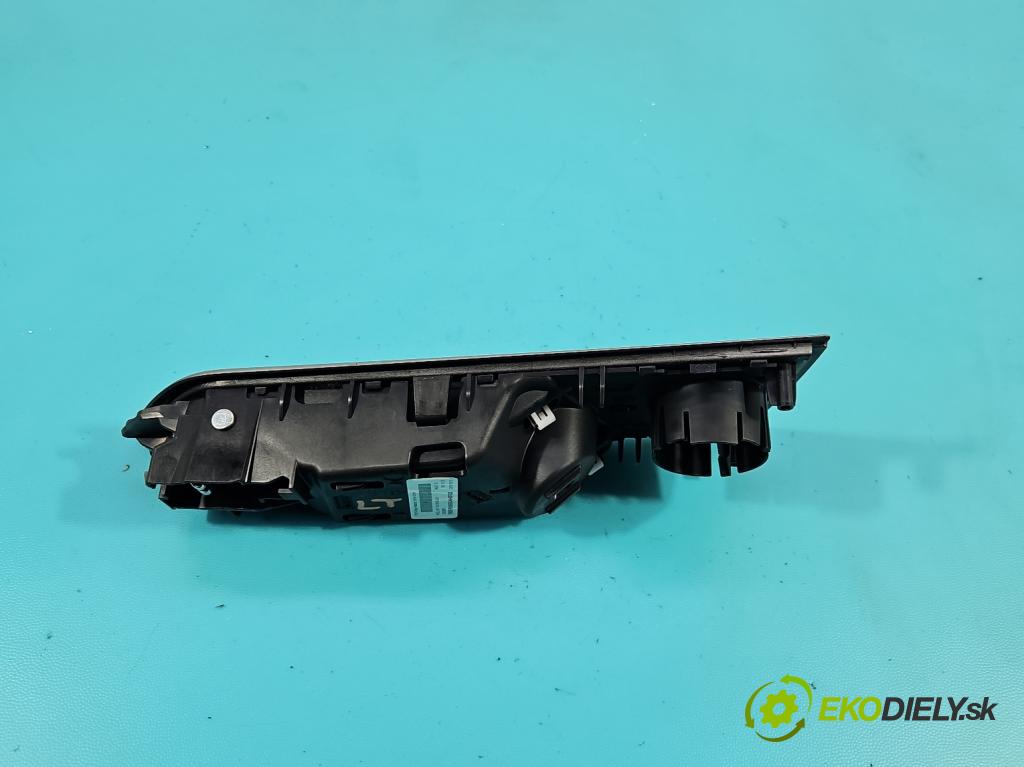 Ford S-max II 2015-2023 2.0 tdci 150 HP manual 110.3 kW 1997 cm3 5- rukoväť uvnitř: zadné ľavé EM2B-R266B35-AH
