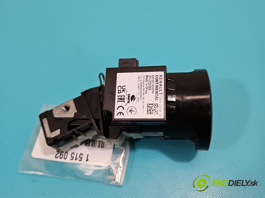 Dacia Sandero III 2020- 1.0 SCe: 91 KM manual 67 kW 999 cm3 5- Spínačka A3C0327650200 (Spínacia skrinka)