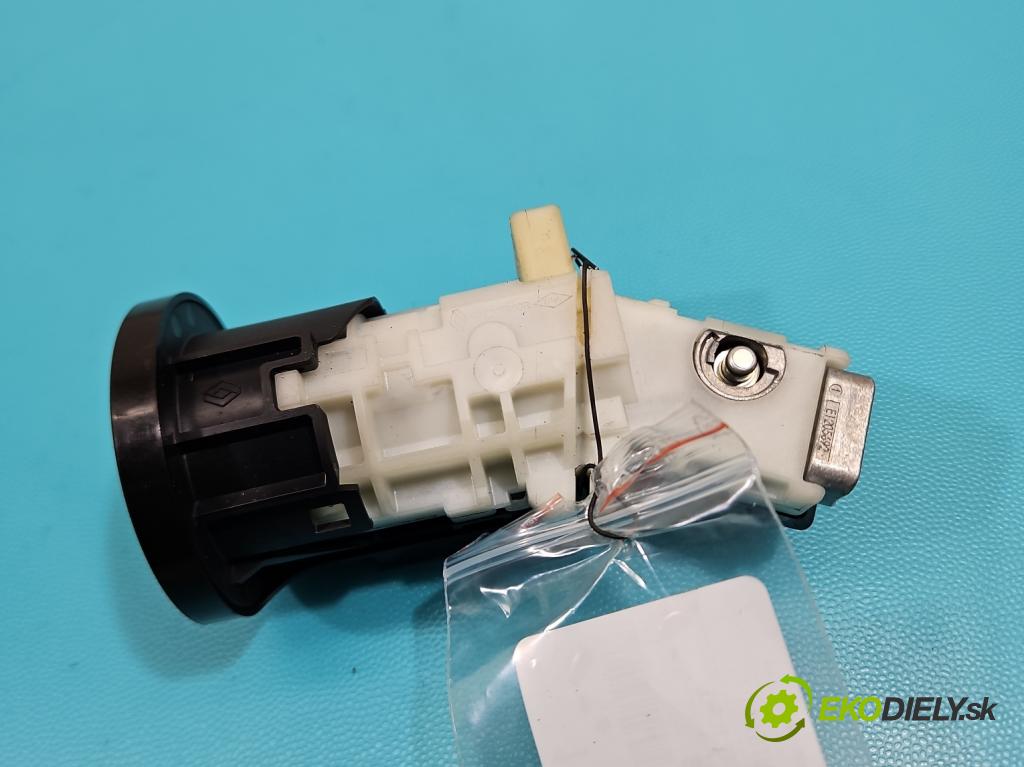 Dacia Sandero III 2020- 1.0 SCe: 91 KM manual 67 kW 999 cm3 5- Spínačka A3C0327650200 (Spínacia skrinka)