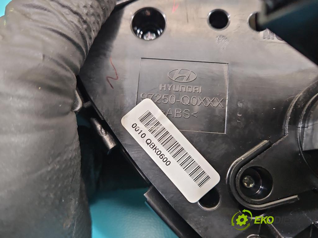 Hyundai i20 III 2020- 1.2 16V 84KM manual 61,8 kW 1197 cm3 5- palubní deska panel topení 97250-Q0010