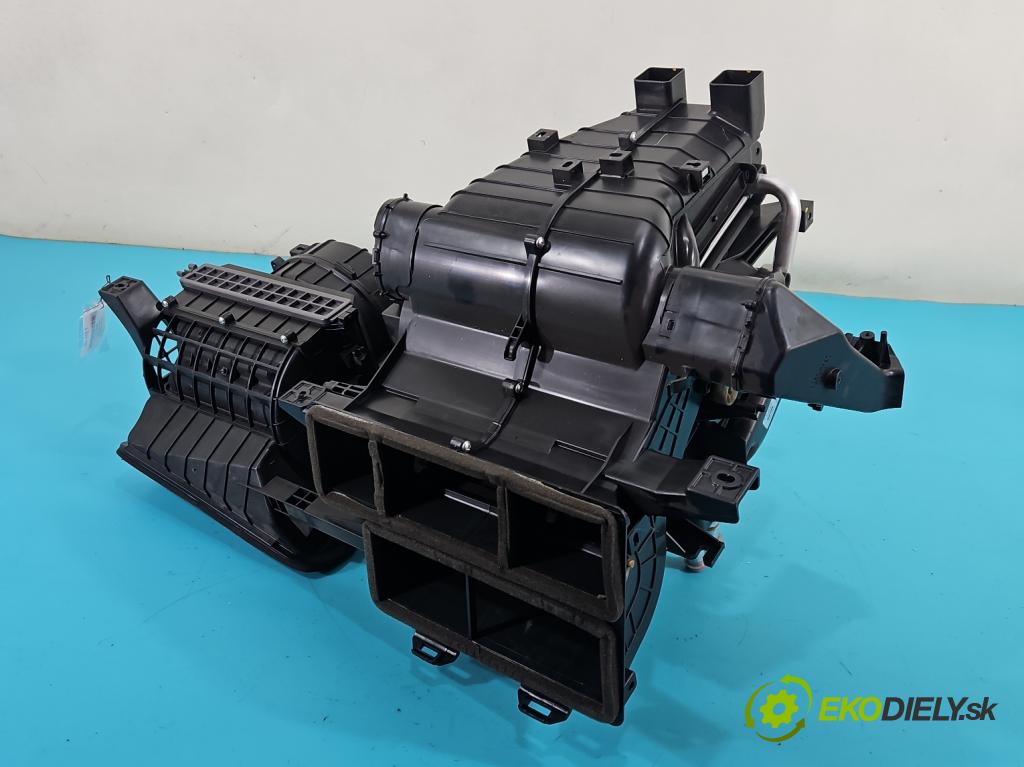 Hyundai i20 III 2020- 1.2 16V 84KM manual 61,8 kW 1197 cm3 5- radiator 97200-Q0040 (Radiátor kúrenia)