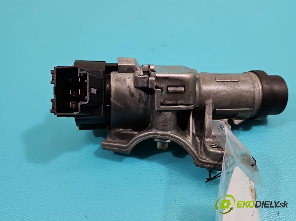 Vw Polo V 6R 2009-2017 1.4 16V 86 HP manual 63 kW 1390 cm3 5- Spínačka 6R0905851B (Spínacia skrinka)