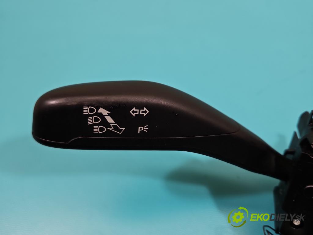 Vw Polo V 6R 2009-2017 1.4 16V 86 HP manual 63 kW 1390 cm3 5- prepínač komplex: 6R0953521 (Prepínacie páčky pod volantom)