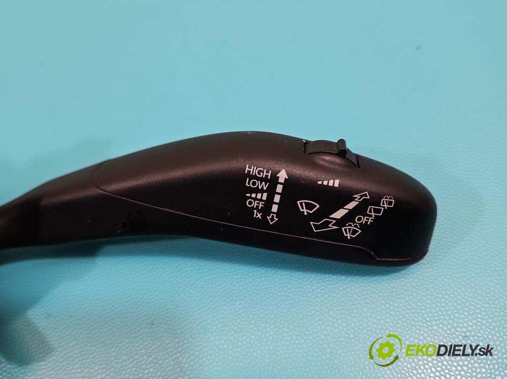 Vw Polo V 6R 2009-2017 1.4 16V 86 HP manual 63 kW 1390 cm3 5- prepínač komplex: 6R0953521 (Prepínacie páčky pod volantom)