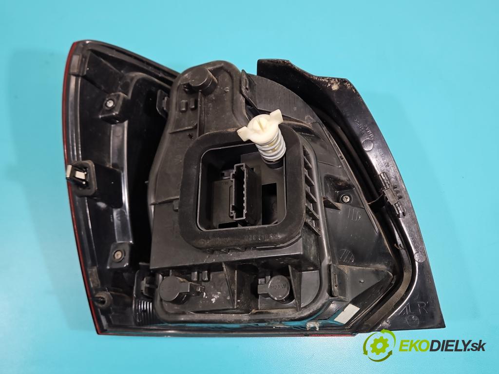Vw Polo V 6R 2009-2017 1.4 16V 86 hp manual 63 kW 1390 cm3 5- světlo zadní pravé 6R0945096AH (Klika dveří ostatní)