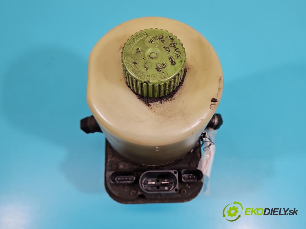 Vw Polo V 6R 2009-2017 1.4 16V 86 hp manual 63 kW 1390 cm3 5- čerpadlo posilovač 6R0423156C (Servočerpadlo)