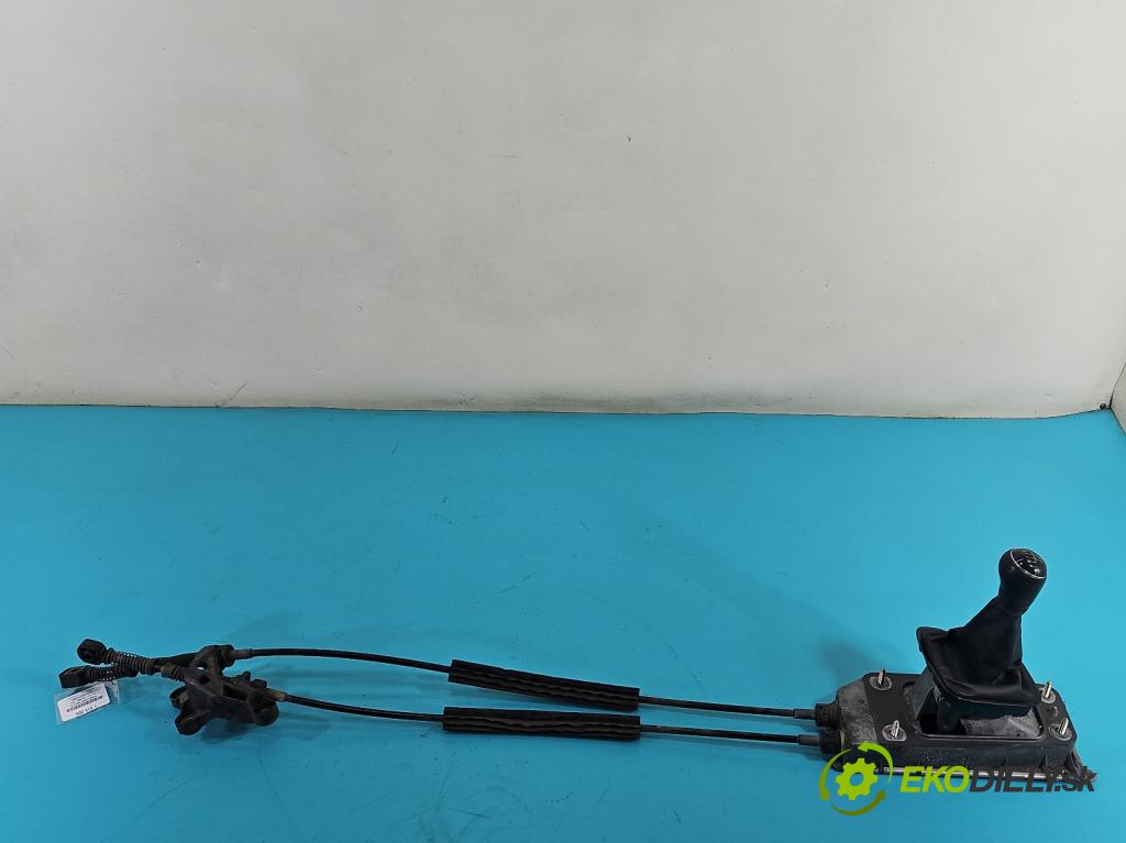 Vw Polo V 6R 2009-2017 1.4 16V 86 hp manual 63 kW 1390 cm3 5- kulisa změny stupňová 6Q0711049CG (Řadicí páka (kulisa) )