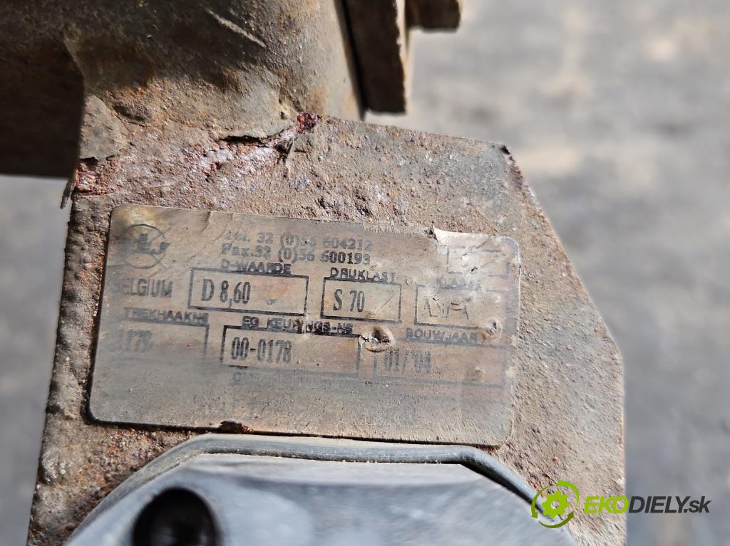 Vw Golf IV 1997-2003 1.9 SDI 68 hp manual 50 kW 1896 cm3 5- oko tažné  (Tažné zařízení)