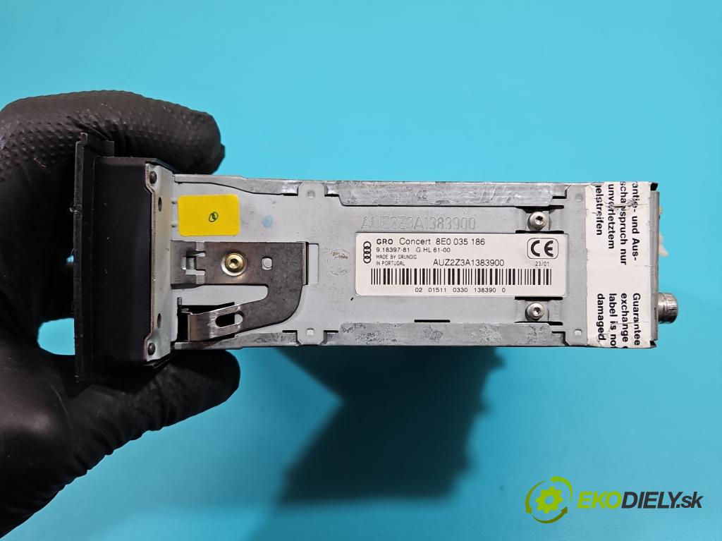 Audi A4 B7 2004-2008 1.8 T 20V 163 HP manual 120 kW 1781 cm3 5- Radio originál 8E0035186