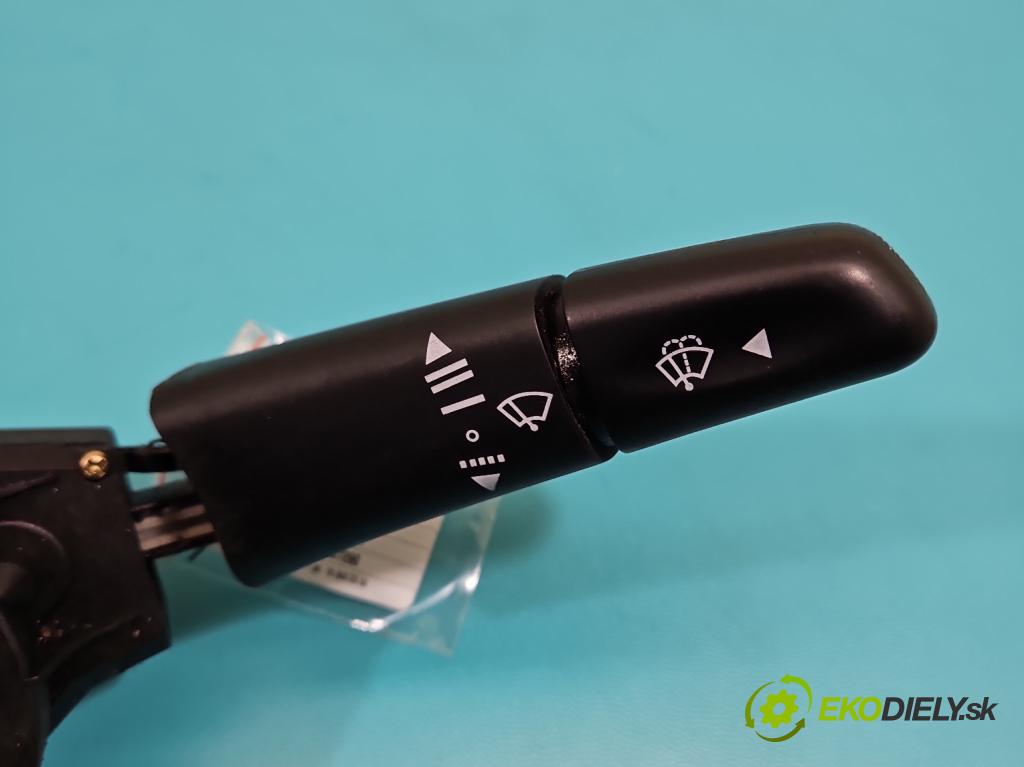 Vw LT II 1996-2006 2.5 TDI 109 HP manual 80 kW 2461 cm3 5- prepínač komplex:  (Prepínacie páčky pod volantom)