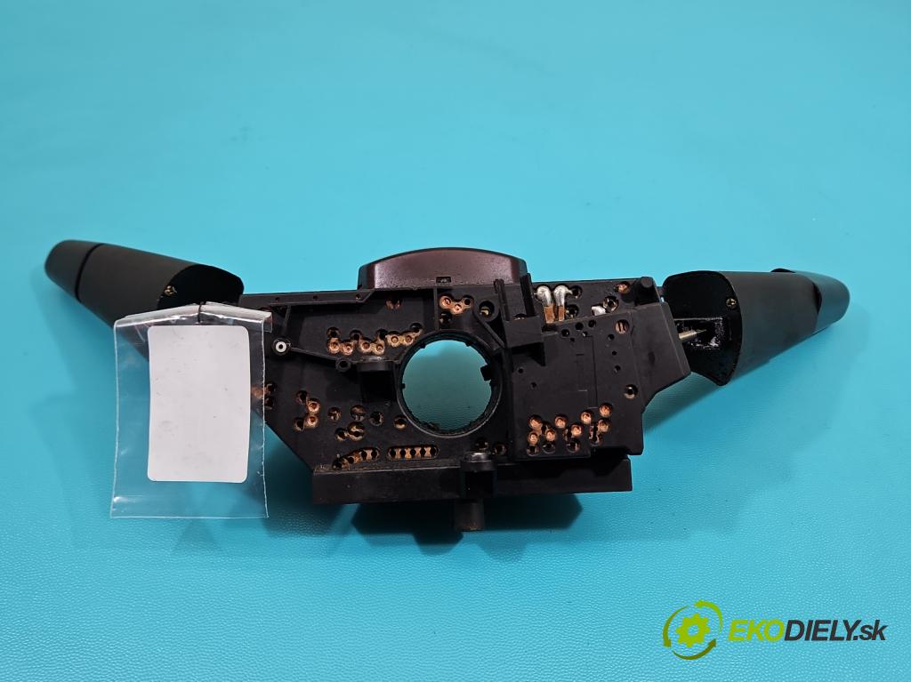 Vw LT II 1996-2006 2.5 TDI 109 HP manual 80 kW 2461 cm3 5- prepínač komplex:  (Prepínacie páčky pod volantom)