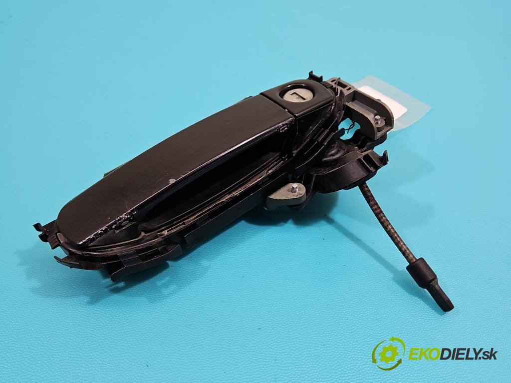 Audi A4 B7 2004-2008 1.8 T 20V 163 hp manual 120 kW 1781 cm3 5- klika přední levé  (Vnější přední levá klika dveří)