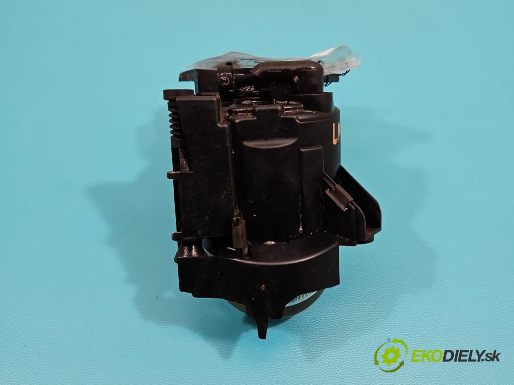 Audi A4 B7 2004-2008 1.8 T 20V 163 hp manual 120 kW 1781 cm3 5- Halogen levý 8E0941699C (Klika dveří ostatní)