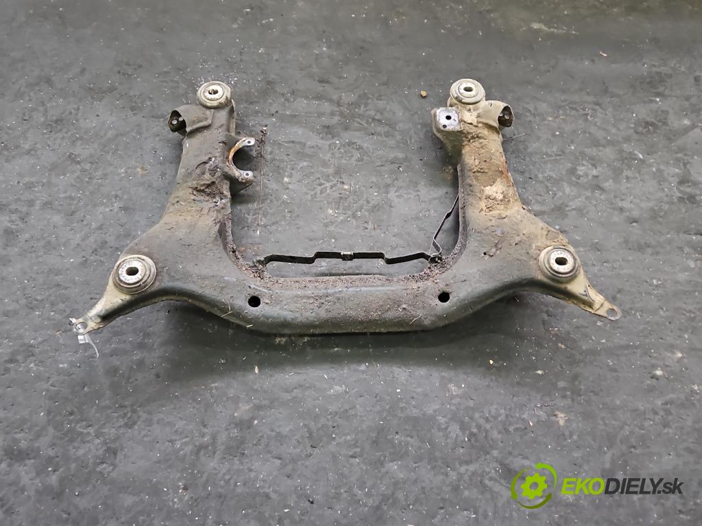 Audi 80 B4 1991-1994 2.0 90 HP manual 66 kW 1984 cm3 4- výstuha motora 